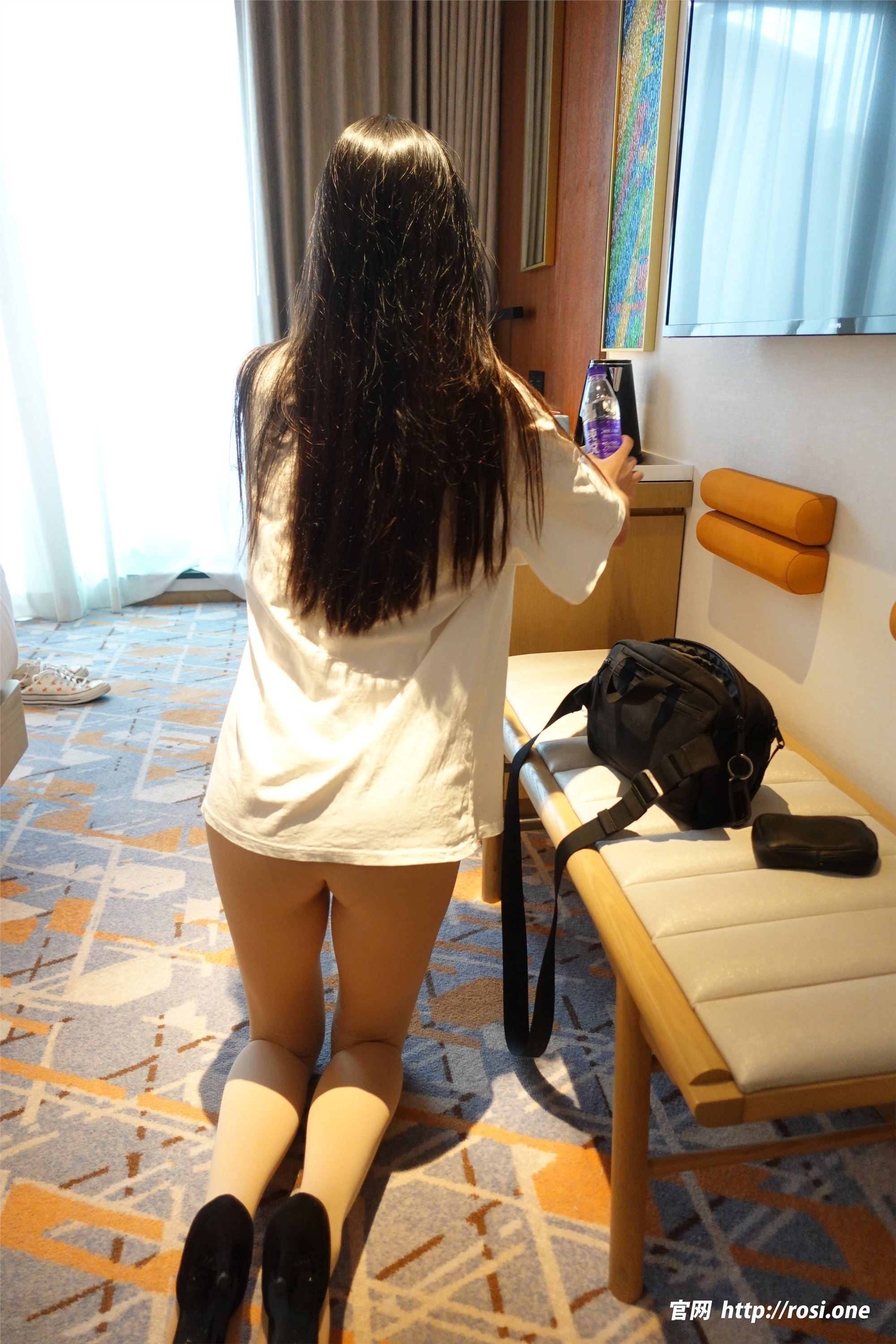 ROSI写真 2023.02.07 NO.4082